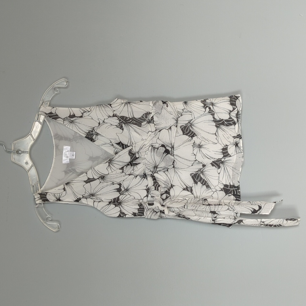 Ann Taylor Loft Floral Faux Wrap Top size 6P